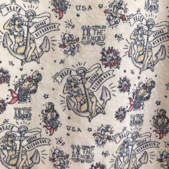 Sailor Pin-up Tattoo Graphic Racerback Tank Top - Picture 3 of 4